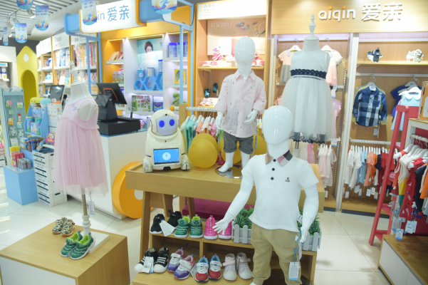 愛(ài)親母嬰店 以服務(wù)為引擎，驅(qū)動(dòng)業(yè)績(jī)?cè)鲩L(zhǎng)